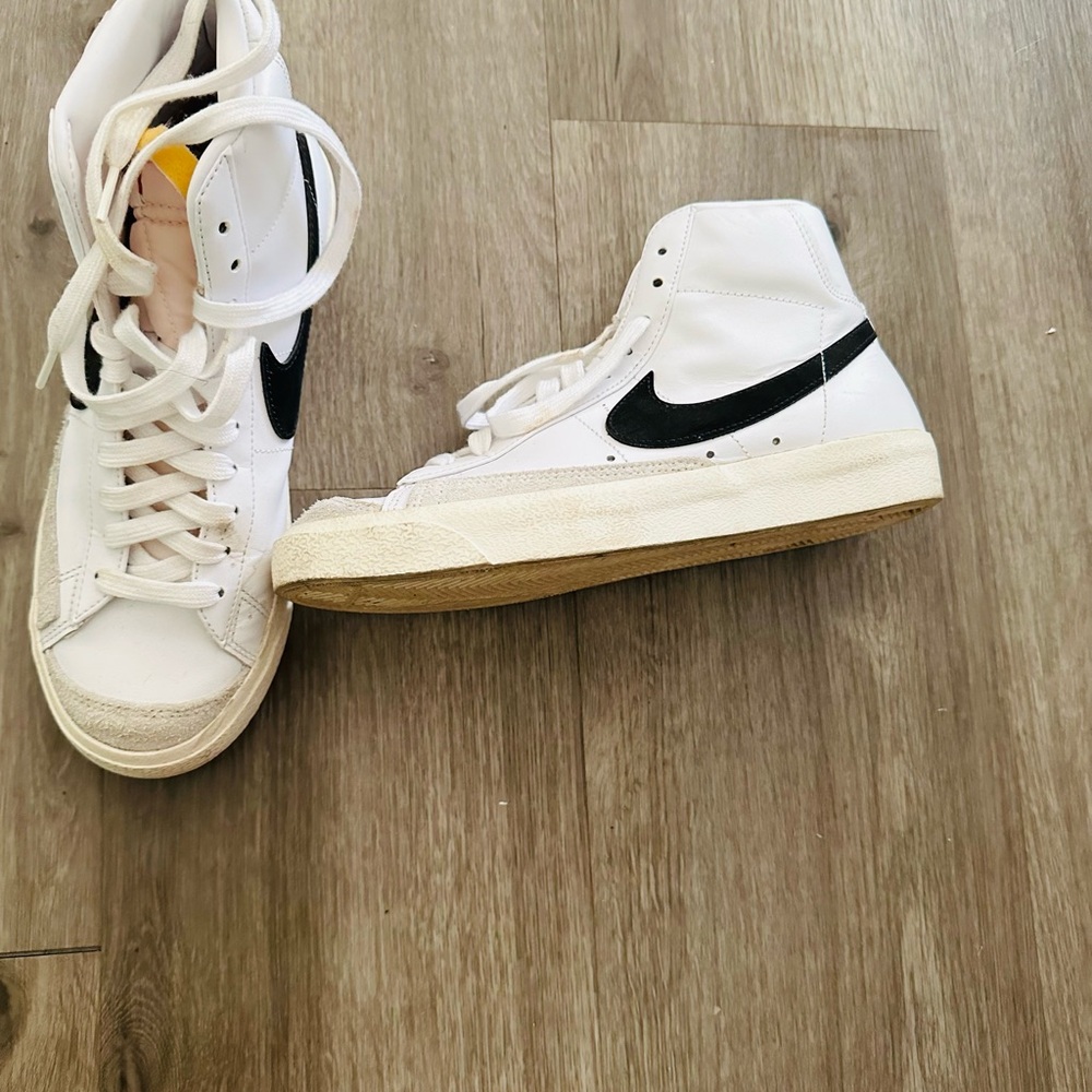 Nike Mid Blazer 77
